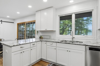 Ultimate Pure Michigan Lakefront Retreat on Chief Lake! Escape - photo 13