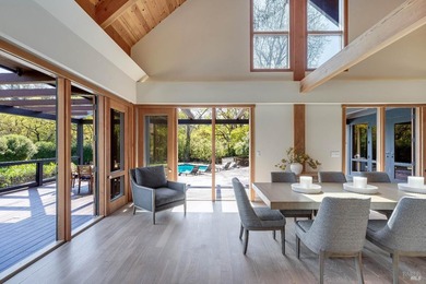 Located on the cooler western slope of Napa Valley, this - photo 14