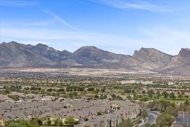 Great opportunity to own a higher floor two bedroom unit in - photo 17