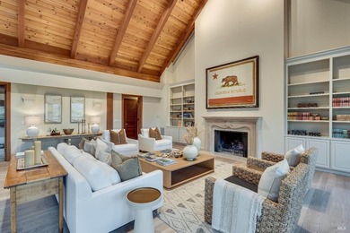 Located on the cooler western slope of Napa Valley, this - photo 18