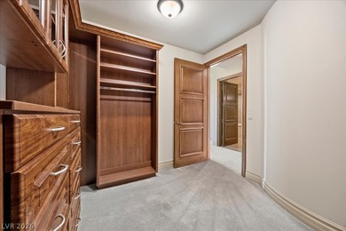 Great opportunity to own a higher floor two bedroom unit in - photo 26