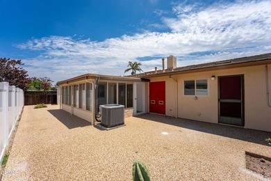 Beautiful 2-bedroom, 2-bath home located in a highly desirable - photo 27
