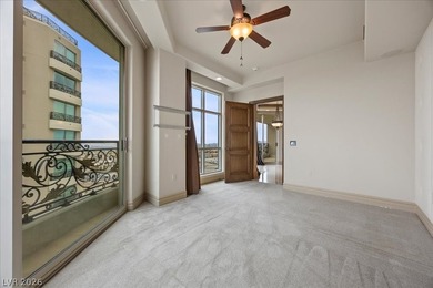 Great opportunity to own a higher floor two bedroom unit in - photo 31