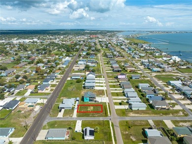 *Corner Lot in South Rockport - Perfect Build Site* Discover the - photo 10