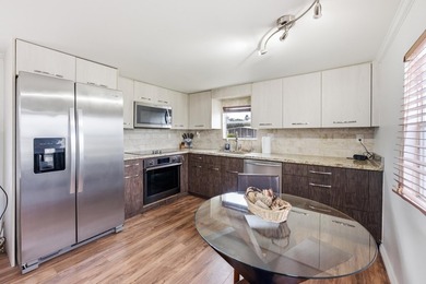 Beautifully maintained and fully furnished 1-bedroom home - photo 5