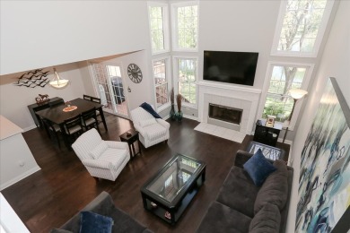 Lake Townhome/Townhouse For Sale in Palatine, Illinois