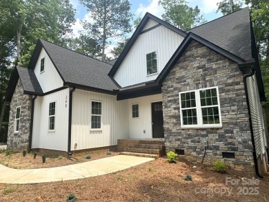Lake Home For Sale in Mount Gilead, North Carolina
