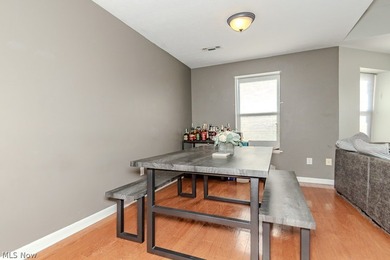 Welcome home to this beautifully updated 2 bedroom, 2 bathroom - photo 17