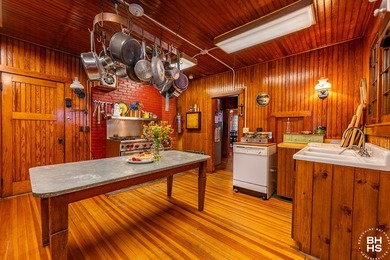 An Adirondack Great Camp Built in 1906 for whiskey baron Henry - photo 23