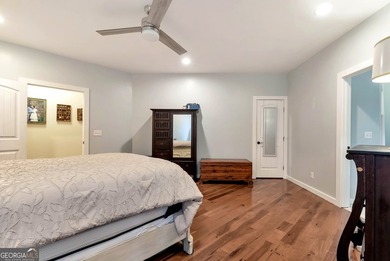 LOCATED WITHIN MINUTES TO THE MURRAY'S COVE BOAT RAMP FOR LAKE - photo 31