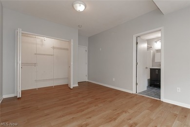 Welcome home to this beautifully updated 2 bedroom, 2 bathroom - photo 31