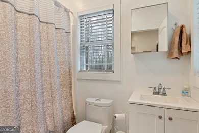 LOCATED WITHIN MINUTES TO THE MURRAY'S COVE BOAT RAMP FOR LAKE - photo 32