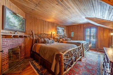 An Adirondack Great Camp Built in 1906 for whiskey baron Henry - photo 34