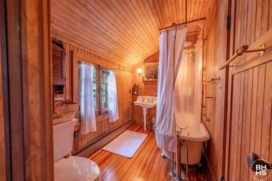 An Adirondack Great Camp Built in 1906 for whiskey baron Henry - photo 38