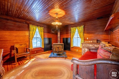 An Adirondack Great Camp Built in 1906 for whiskey baron Henry - photo 44