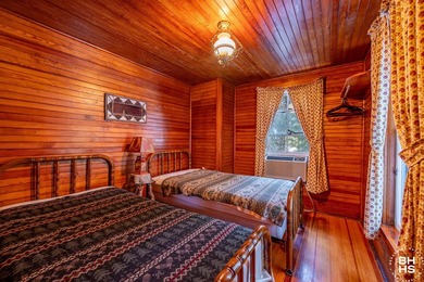 An Adirondack Great Camp Built in 1906 for whiskey baron Henry - photo 46