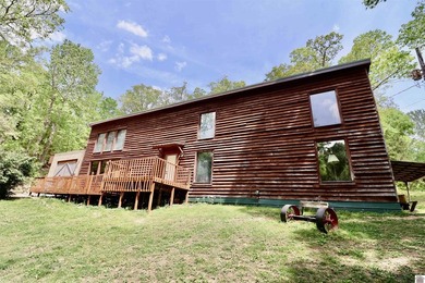 **Unique Lakeside Retreat in Kuttawa!** Discover one of the most - photo 37