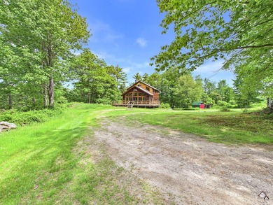 LOCATION LOCATION. Contemporary style home located in desirable - photo 4