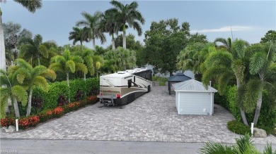 Lake Lot For Sale in Fort Myers, Florida