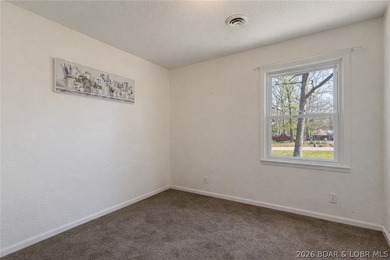 Welcome home to this spacious and beautifully updated 5-bedroom - photo 12