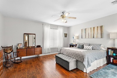 This beautiful and well-maintained 4-bedroom, 2.5-bath home is - photo 20