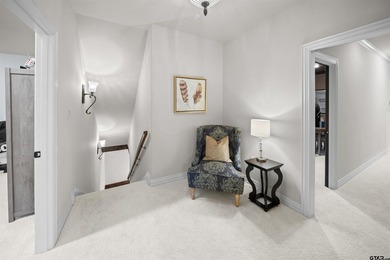 Welcome to 6987 Canal St. in the prestigious Oak Hollow - photo 25