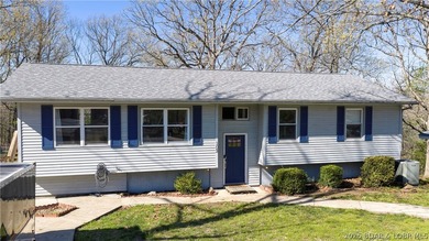 Welcome home to this spacious and beautifully updated 5-bedroom - photo 32