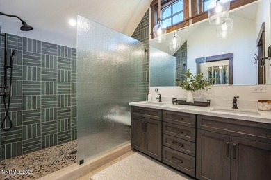 Set in one of the most prestigious locations within Clear Creek - photo 38