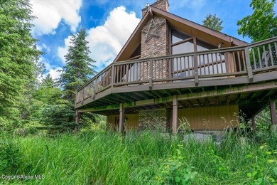 Opportunity awaits in Oldtown! Situated on a generous lot in a - photo 1