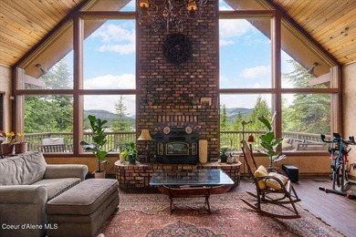 Opportunity awaits in Oldtown! Situated on a generous lot in a - photo 8