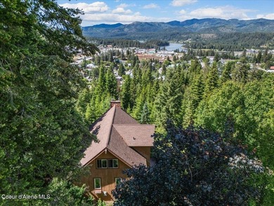 Opportunity awaits in Oldtown! Situated on a generous lot in a - photo 9