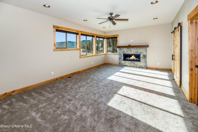 Unit B13 offers 2,062 sq ft of comfortable, well-designed living - photo 8