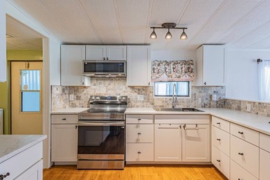 MAKE AN OFFER - OWNER WANTS TO SELL! 1987 Mobile Home | 2 Bed - - photo 13