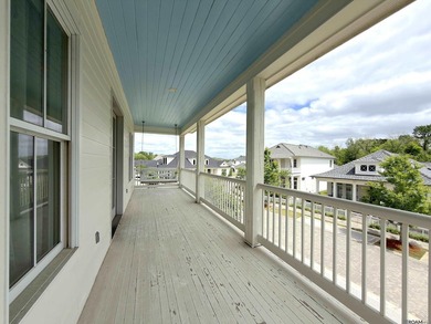 Stunning with a true stately presence, this beautifully designed - photo 20