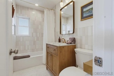 Rare oceanfront duplex perfectly positioned on the sand in South - photo 28