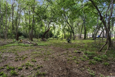 More freedom, more space, and access to the San Marcos River - photo 30