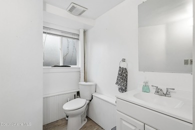 Welcome to this rare downtown Sandpoint income-producing - photo 40
