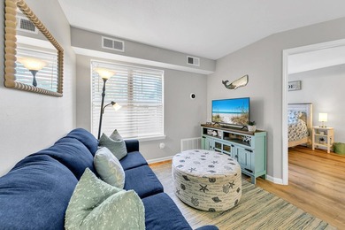 Location, Location, Location! Great opportunity to own a - photo 6