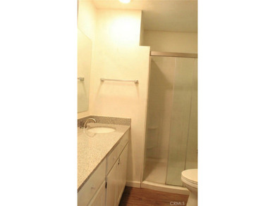 Seller is highly motivated! Perfectly positioned in the - photo 6