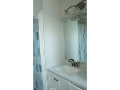 Seller is highly motivated! Perfectly positioned in the - photo 9