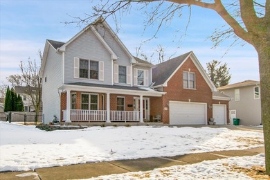 (private lake, pond, creek) Home Active Under Contract in Lombard Illinois