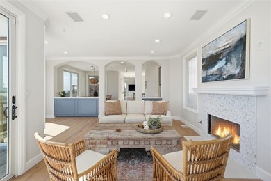 LOCATED JUST FOUR HOUSES FROM THE STRAND, this beautifully - photo 12