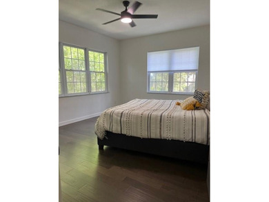 Discover the perfect blend of comfort, privacy, and versatility - photo 17