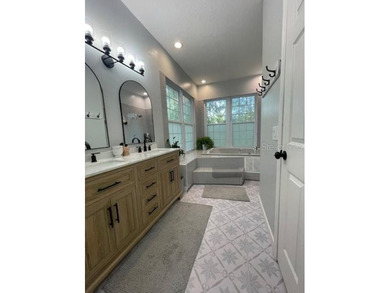Discover the perfect blend of comfort, privacy, and versatility - photo 19