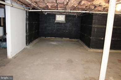 Commercial Opportunity with Flexibility and Visibility!! Located - photo 29