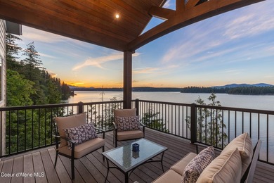 Experience life at the water's edge on one of Hayden Lake's most - photo 9
