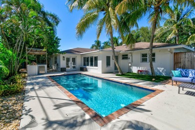 Located in one of the more desirable areas in all of North Palm - photo 2