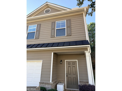 Lake Lanier Townhome/Townhouse For Sale in Oakwood Georgia