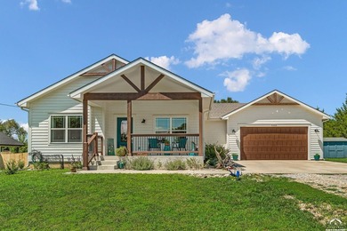 A beautifully designed ranch home located on a spacious lot in - photo 1