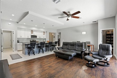 Welcome to 1075 Chase Drive-located in downtown Winter Garden - photo 13